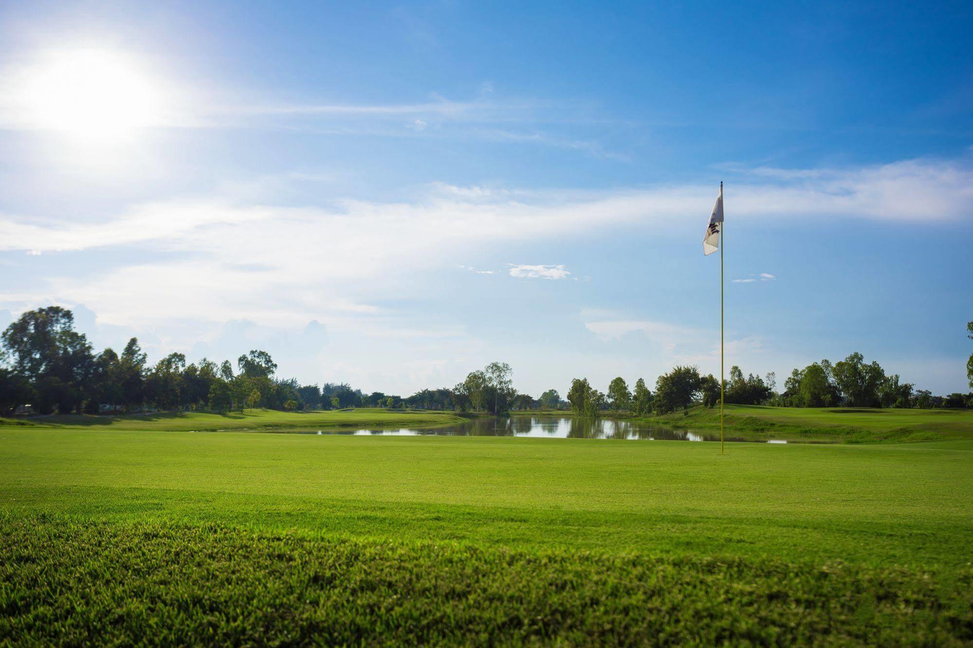 Gassan Legacy Golf Club Hotel Lamphun Eksteriør billede